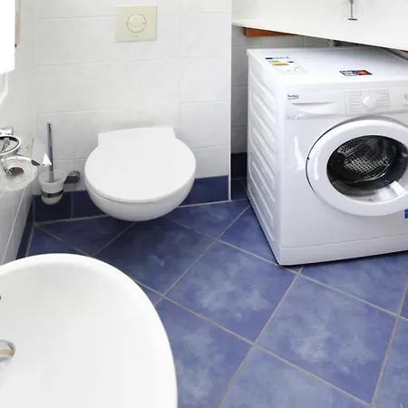 Adler In Mirow, Cleaning Included *